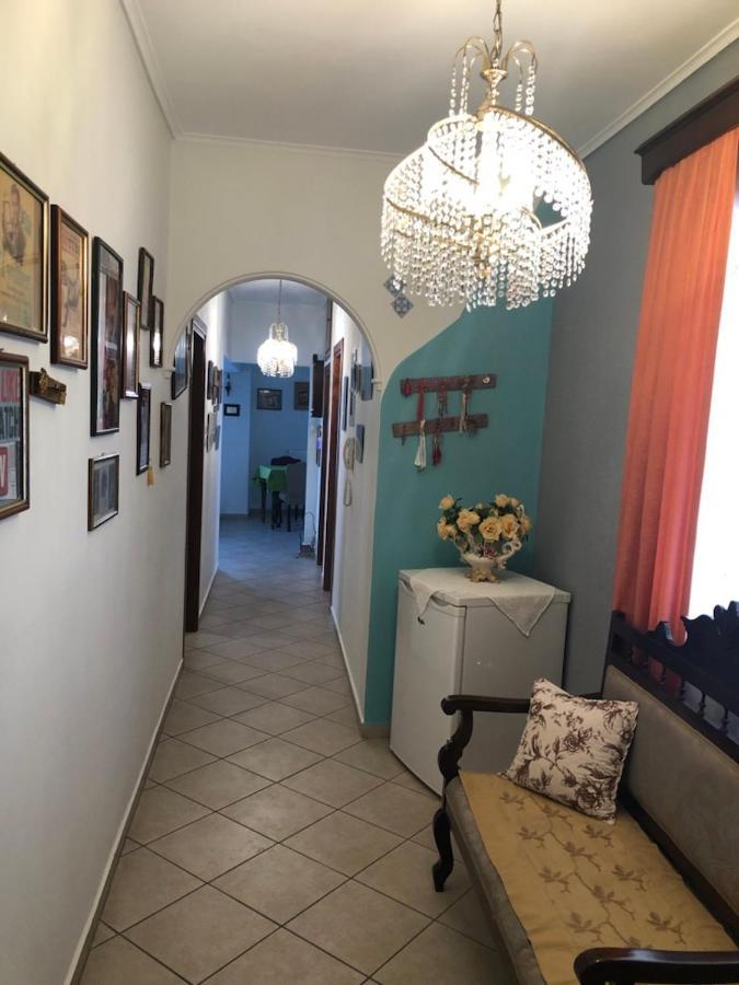 Vintage With Port View Apartment *